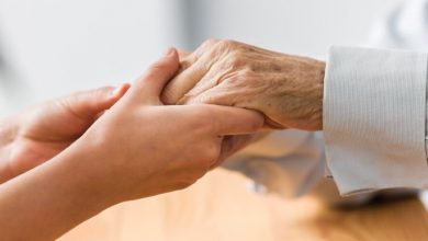 claiming-benefits-while-receiving-elderly-in-home-care-services